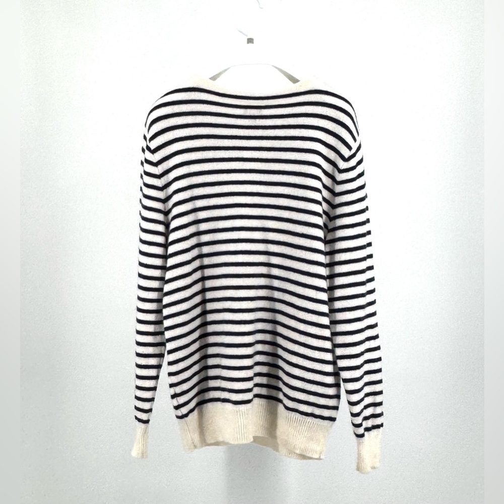 J. Crew Men’s Midweight Cashmere Boatneck Sweater Cream Navy Striped Size L - Picture 9 of 11